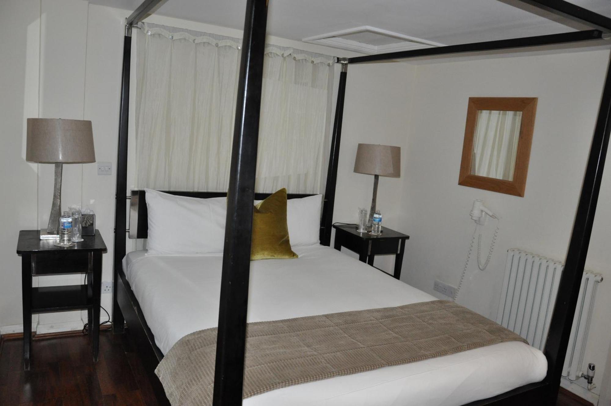 Hotel Nap Inn Barnet Eksteriør bilde